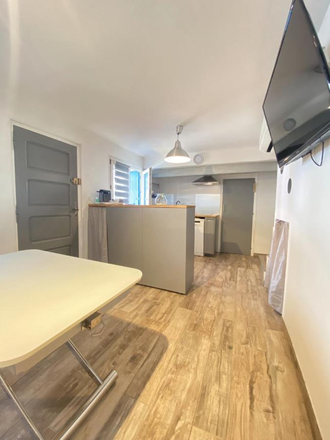 La Cle Maison De Ville, Clim, Wifi A La Bayore 히에레 외부 사진